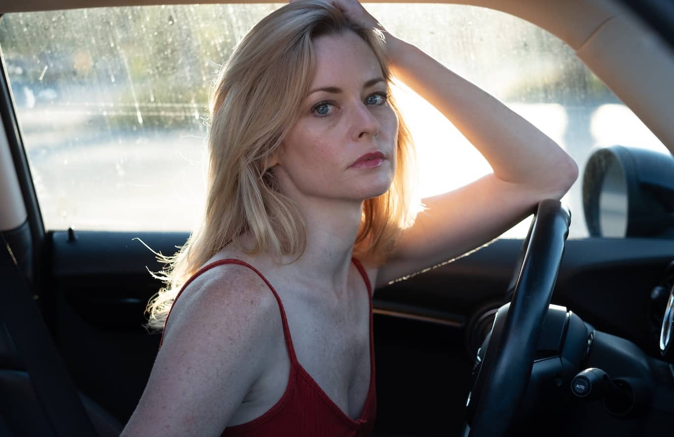 Interview with actress Jessica Morris - The Velvet Runway