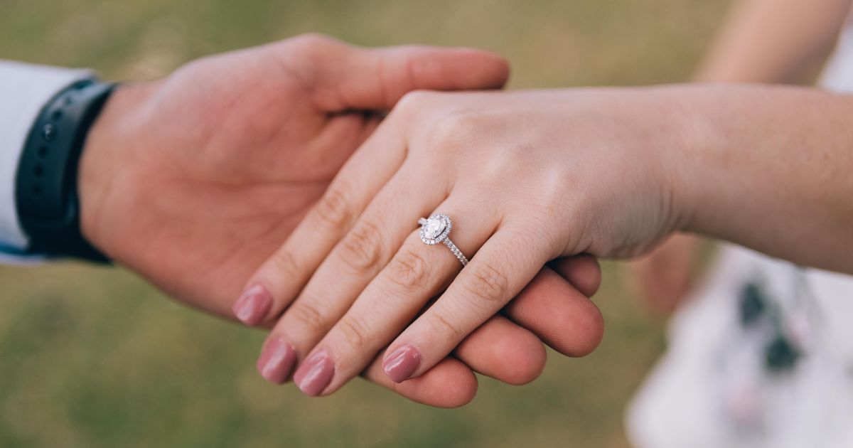 Five Tips for Picking the Perfect Engagement Ring