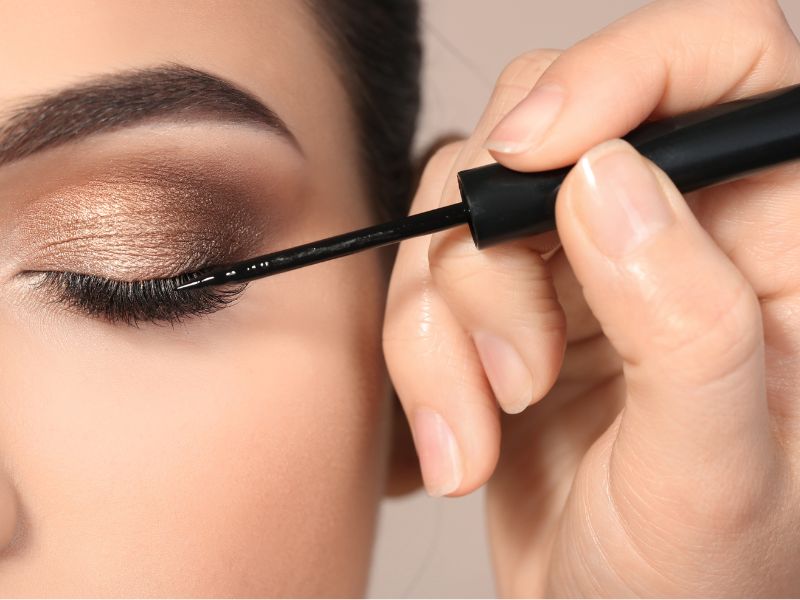 twelve tips for perfectly applied eye shadow